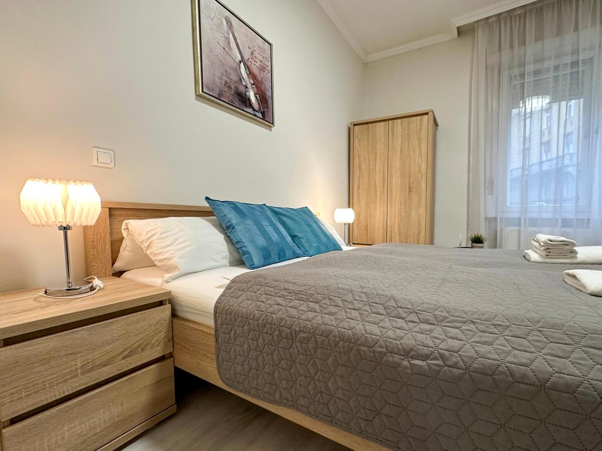 Asboth Taylor Apartment Budapest Ngoại thất bức ảnh