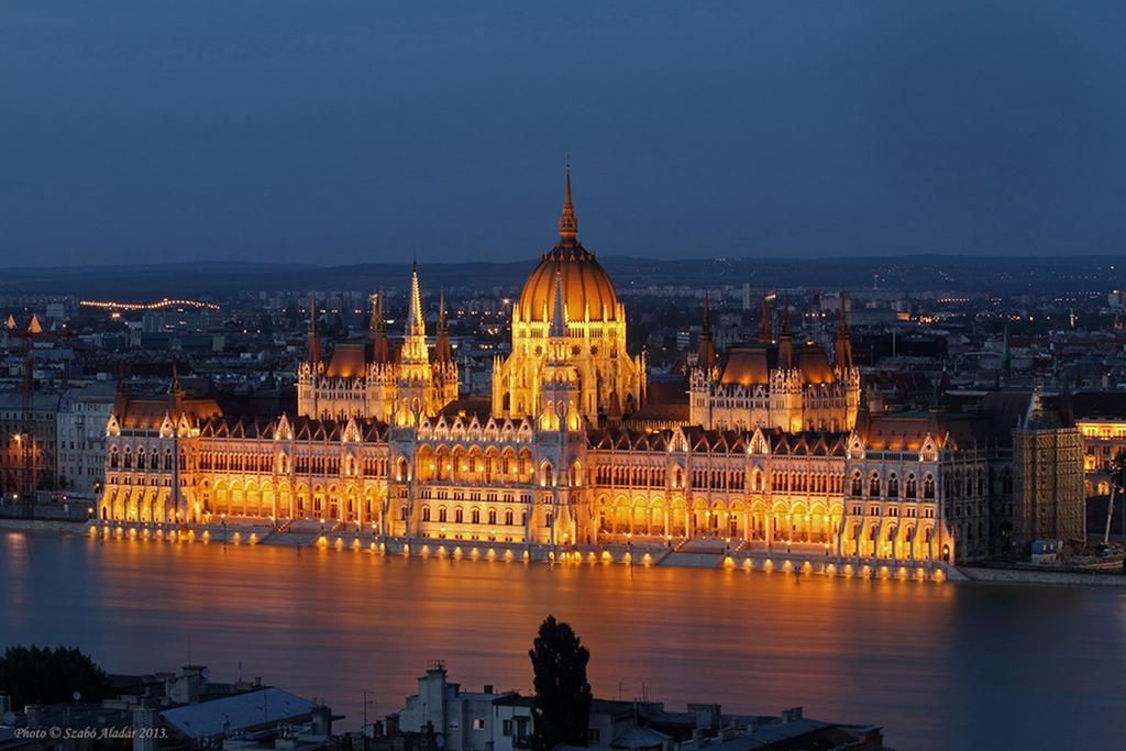 Asboth Taylor Apartment Budapest Phòng bức ảnh