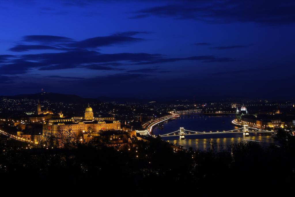 Asboth Taylor Apartment Budapest Phòng bức ảnh